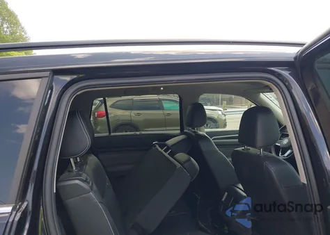 2022 Volkswagen Atlas 3.6L V6 Se W/Technology z USA, uszkodzony, nr VIN 1V2JR2CA5NC512772